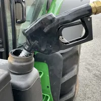 Pistolet à GNR dans le réservoir d’un tracteur