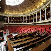 Hémicycle de l'Assemblée nationale vide