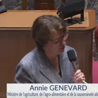 Annie Genevard devant les députés lors du vote du projet de loi d'urgence agricole.