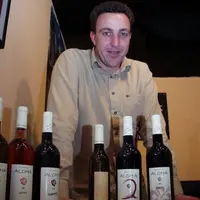 Samuel Mégnan, vigneron au domaine Aloha. "J'ai envoyé un communiqué de presse repris sur les site des Echos et j'ai proposé la souscription à tous me