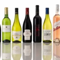 Les vins de pays devront choisir leur positionnement . Deux critères pèseront dans la balance: le coût de prodcution et la notoriété