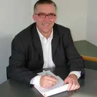 Michel Valade est responsable du service œnologie du CIVC : « il faudra réduire les intrants, consommer moins d’eau et d’énergie et diminuer les déche