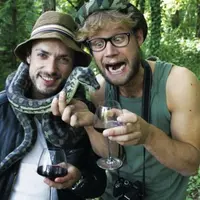À l'origine du projet Wine Explorers, Jean-Baptiste Ancelot 
(à gauche) et son acolyte photographe, Ludovic Pollet.
