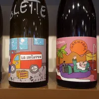 L'univers de la bande-dessinée est très représenté sur les étiquettes des vins nature. © J. Gravé