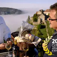 Romald Fassenet, chef étoilé et meilleur ouvrier de France fait partie des personnalités interviewées dans la websérie. © Adelphe