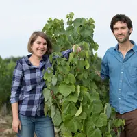 Maya Sallée et Nicolas Fernandez  ont lancé leur première cuvée de piquette dès leur installation en 2016.    © N.FERNANDEZ