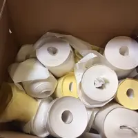 Déchets de l'étiquetage, les glassines peuvent devenir l'ingrédient de papier recyclé à condition d'être collectées, transportées et désiliconnées.  ©