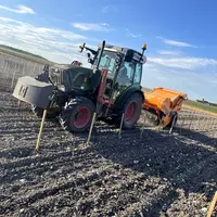 La ramasseuse de pierres nécessite un travail du sol fin en amont.
