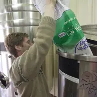 Avec le changement climatique, la chaptalisation, autorisée en Champagne, pourrait ne plus présenter d'intérêt.