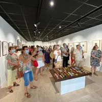 Lors de l'interbiennale Art et Vin, à Cuiseaux, Gérard Puvis a exposé ses peintures et sculptures.