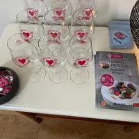 L'AOP fronton a imaginé une campagne de promotion 100% bretonne, avec un logo dédié et un livret de recettes imaginé par des chefs bretons partenaires