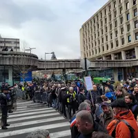 Plusieurs centaines de viticulteurs ont manifesté dans les rues de Bordeaux ce 6 décembre.