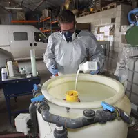 La protection de l'opérateur a d'autant plus d'importance lorsqu'on travaille avec des produits phytosanitaires classés CMR.