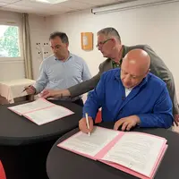 Les industriels de l'hôtellerie de Loire-Atlantique s'engagent à développer le référencement des vins locaux. La fédération des vins de Nantes formera