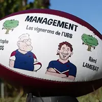 La MSA Gironde s'appuie sur le rugby pour faire passer le message de l'importance du management en viticulture.