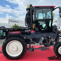 L'enjambeur D-MS 130 de Dérot a subi quelques modifications pour faciliter le travail du sol.