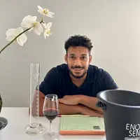 Dimitri Basevi, œnologue conseil chez Enosens, en Gironde