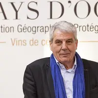 Pour Jacques Gravegeal, la crise de la viticulture ne vient pas tant du poids des stocks que des prix maintenus artificiellement bas par les metteurs