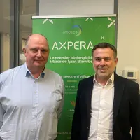 Jean-François Doucet, directeur Général d’Amoéba (à droite) et  Jean-Luc Souche, en charge du développement du biocontrôle che