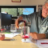 Thomas Saleilles, viticulteur dans le Gard,