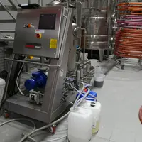 Filtre tangentiel Della Toffola pour préparation des vins à la mise en bouteille ou à l'embouteillage, au domaine Raimbau