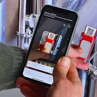 Smartphone avec kit Nomad.