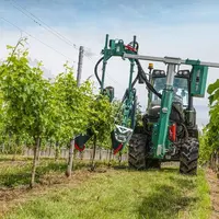 Releveuse palisseuse Easy Fix Clemens sur un tracteur Fendt