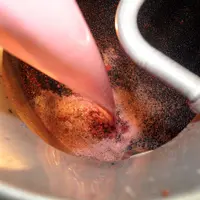 Levurage sur vin rouge