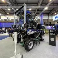 Tracteur enjambeur New Holland TE6 au salon Sitevi 2025