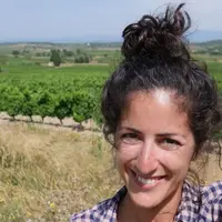 <em class="placeholder">Magalie Broto</em>