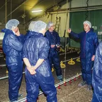 Visite de l’élevage de Jean-Philippe Grissault par des professionnels agricoles.