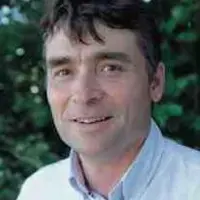 THIERRY MAUVISSEAU, VÉTÉRINAIRE RÉSEAU CRISTAL. « Pour remplacer les antibiotiques, il faut de l’anticipation, de l’hygiène, de la technique. »