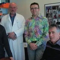 Autour de Daniel Guémené, assis, de gauche à droite Benoît Desnoues spécialiste des logiciels mutualisés, François Seigneurin en charge de la biodiver