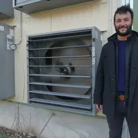 Sur ses nouveaux bâtiments, le Gaec de la Réserve a fait installer douze turbines Munters en pignon.« Je fais confiance à mes réglages, mais aussi à m