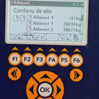 La distribution des deux aliments est gérée par l'automate Hotraco (Orion) en fonction des horaires des tours de vis. © Flandr'Oeufs