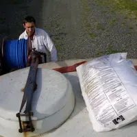 Beaucoup de situations de manipulation et d’application de produits désinfectants en élevages de poulets de chair ou de canards sont à un niveau de ri