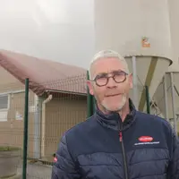 « Avec des remboursements d’emprunts, on fait comment si on ne peut pas produire, d’autant que personne ne veut racheter d’élevages en ce moment ! »