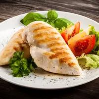 La majorité des importations de poulets est constituée de filets, des produits très utilisés par les professionnels de la restauration et les industri