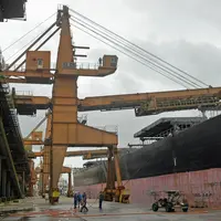 chargement par convoyeur d'un bateau de 80 000 tonnes en soja au port brÃ©silien de Paranagua, plus grand port cÃ©rÃ©alier d'AmÃ©rique latine / export