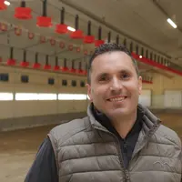 Pascal Le Fur, 42 ans, est associé avec son frère Nicolas, 39 ans, sur une exploitation assise sur deux piliers : les grandes cultures (370 ha) et la