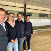 Corinne Gombert et son mari Samuel, entourés de Yann Michel et de Nicolas Leduc, du groupe Michel : « Avec son jardin d’hiver,