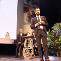 Erwan de la Fouchardière, directeur des Fermiers de Loué devant son président Philippe Pancher : "La coopérative accompag