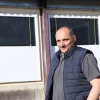 <em class="placeholder">Acceptabilité sociétale de bâtiments agricoles. Sébastien Tronchet, éleveur de volailles dans la Sarthe.</em>