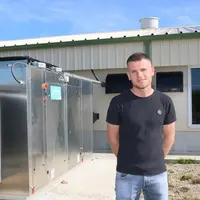 <em class="placeholder">Antoine Lijour : « En reconstruisant un poulailler de 1 800 m2, la condition était de ne pas avoir à consacrer davantage de te