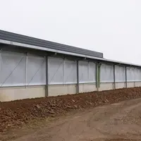 <em class="placeholder">Le jardin d’hiver est construit sur un seul côté du bâtiment, sur toute la longueur, fermés par un filet brise-vent renforcé p