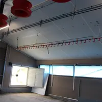 <em class="placeholder">La brumisation haute pression a été installée sur la ligne centrale de radiants. Elle permet d’abaisser la température quand c
