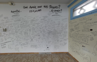 Mur d’expression dans l’ancienne Maison d’arrêt de Riom.