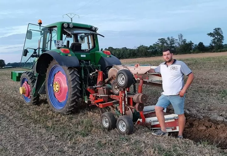 Antoine Guillemet ne sera pas présent lors de Terr’en Fête mais pour la bonne cause : il fera briller les couleurs du Bourbonnais en participant à la finale nationale de labour à Corbières, dans les Alpes-de-Haute-Provence.