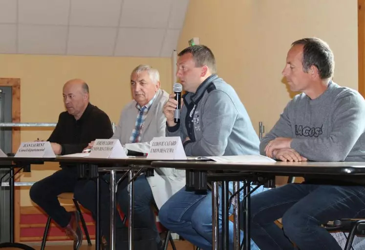 De gauche à droite : Emmanuel Ferrand, Jean Laurent, Jérémy Leroy et Ludovic Catard.