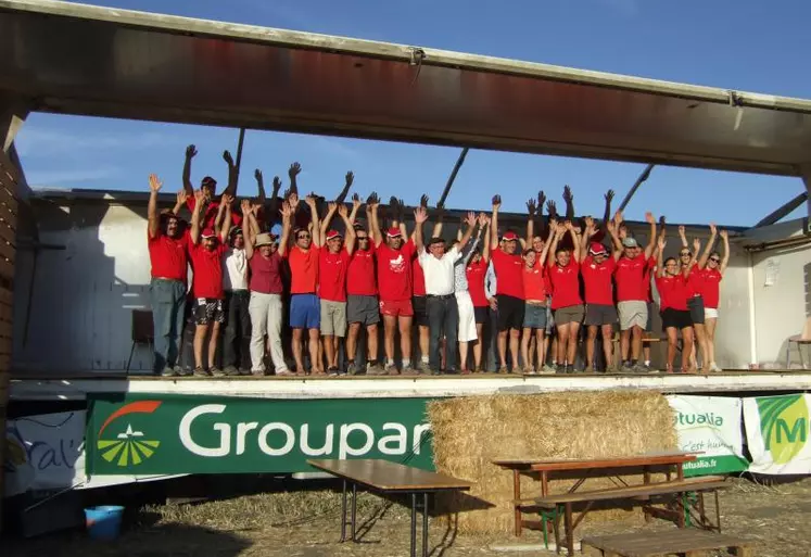 Les jeunes agriculteurs de l’inter canton de Riom, emmenés par leur président Mathieu Trillon, ont réussi le défi d’organiser les concours de labours départemental et régional au cœur de la Limagne.